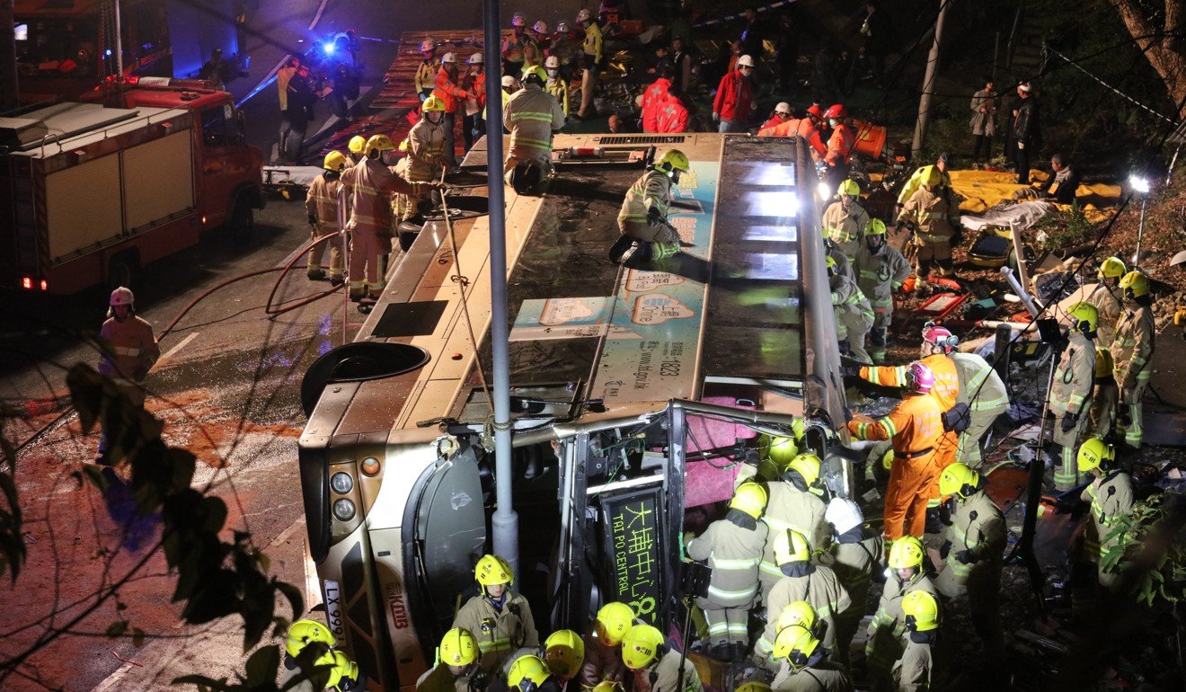 The driver reportedly lost control of the vehicle as he was pulling into a turn near Tai Po Mei. Photo: Felix Wong