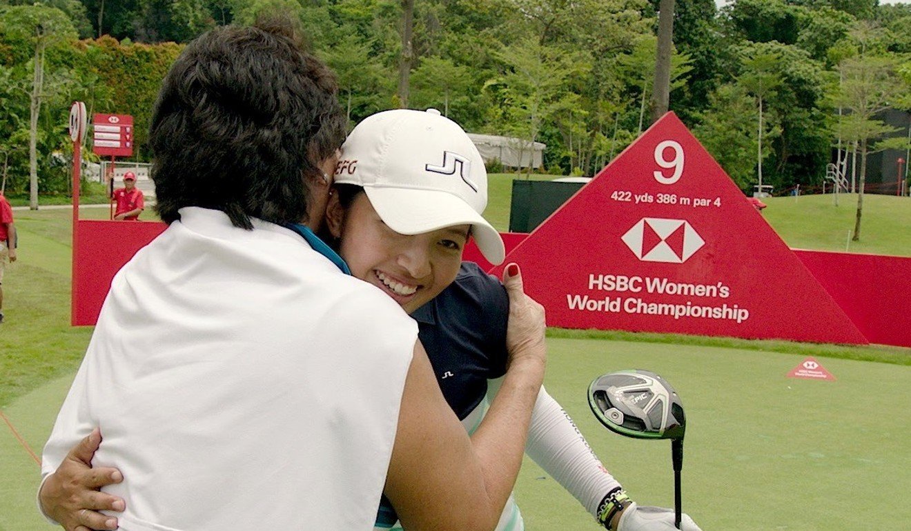 Tiffany Chan hugs Nancy Lopez. Photo: HSBC Women’s World Championship/Getty Images