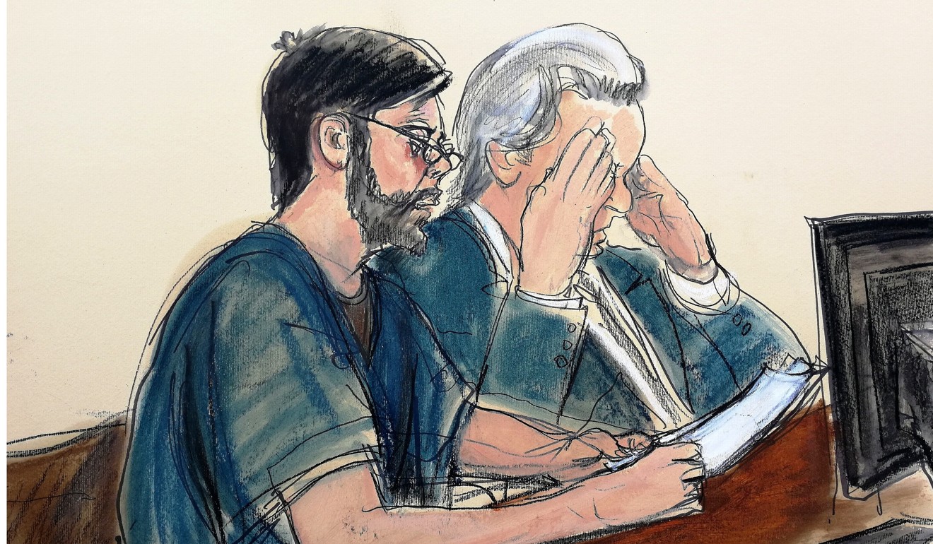 This courtroom sketch shows former pharmaceutical CEO Martin Shkreli, left, next to his lawyer Ben Brafman in federal court, on March 9, 2018, in New York. Photo: AP 