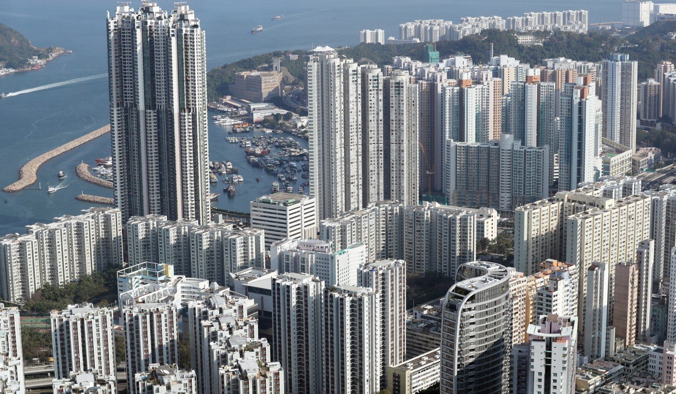 Choices of the rich, poor and middle-class: how Hong Kong Island ...