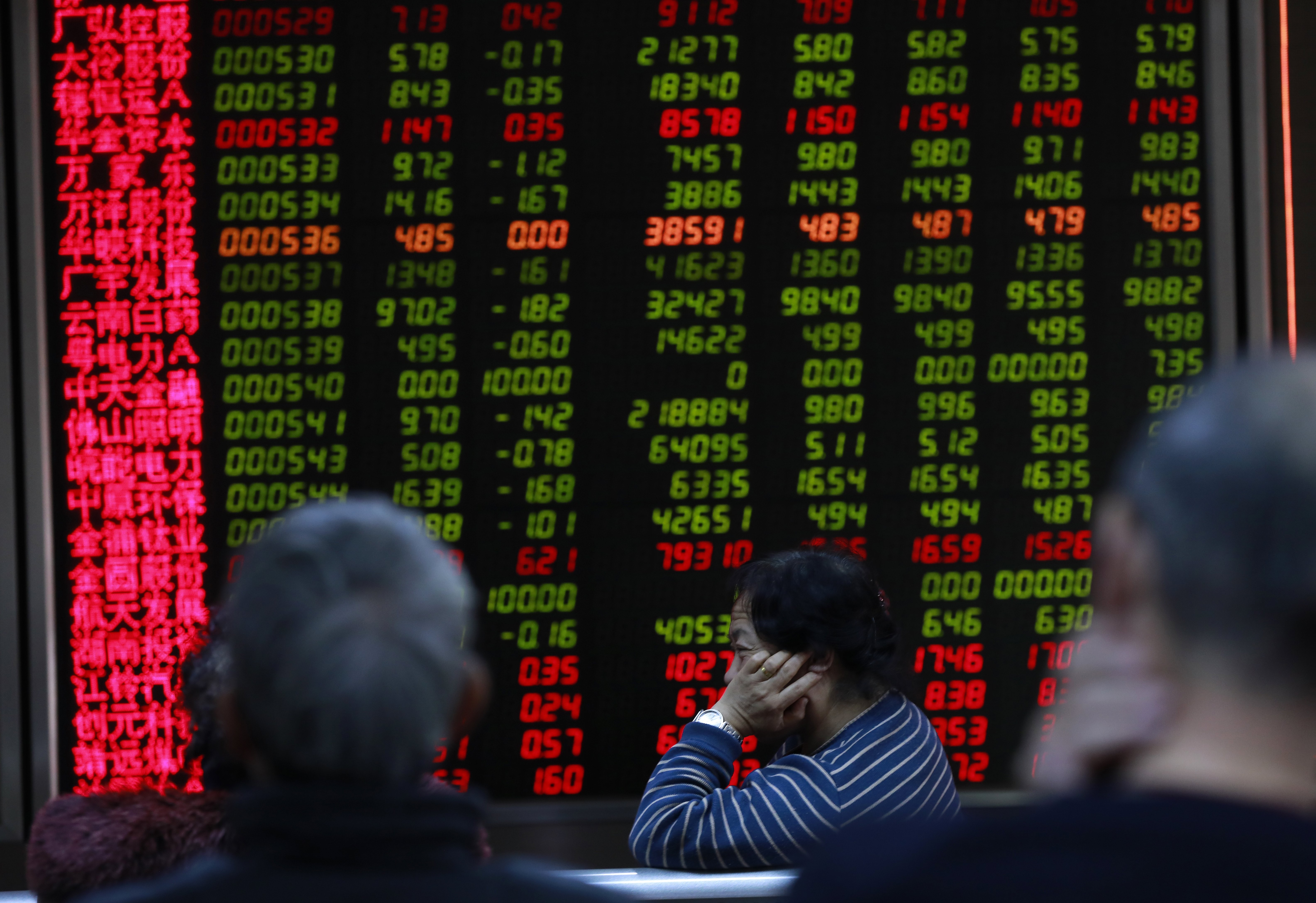 Hong Kong Stocks Fall As Tencent S Gaming Revenues Disappoint And