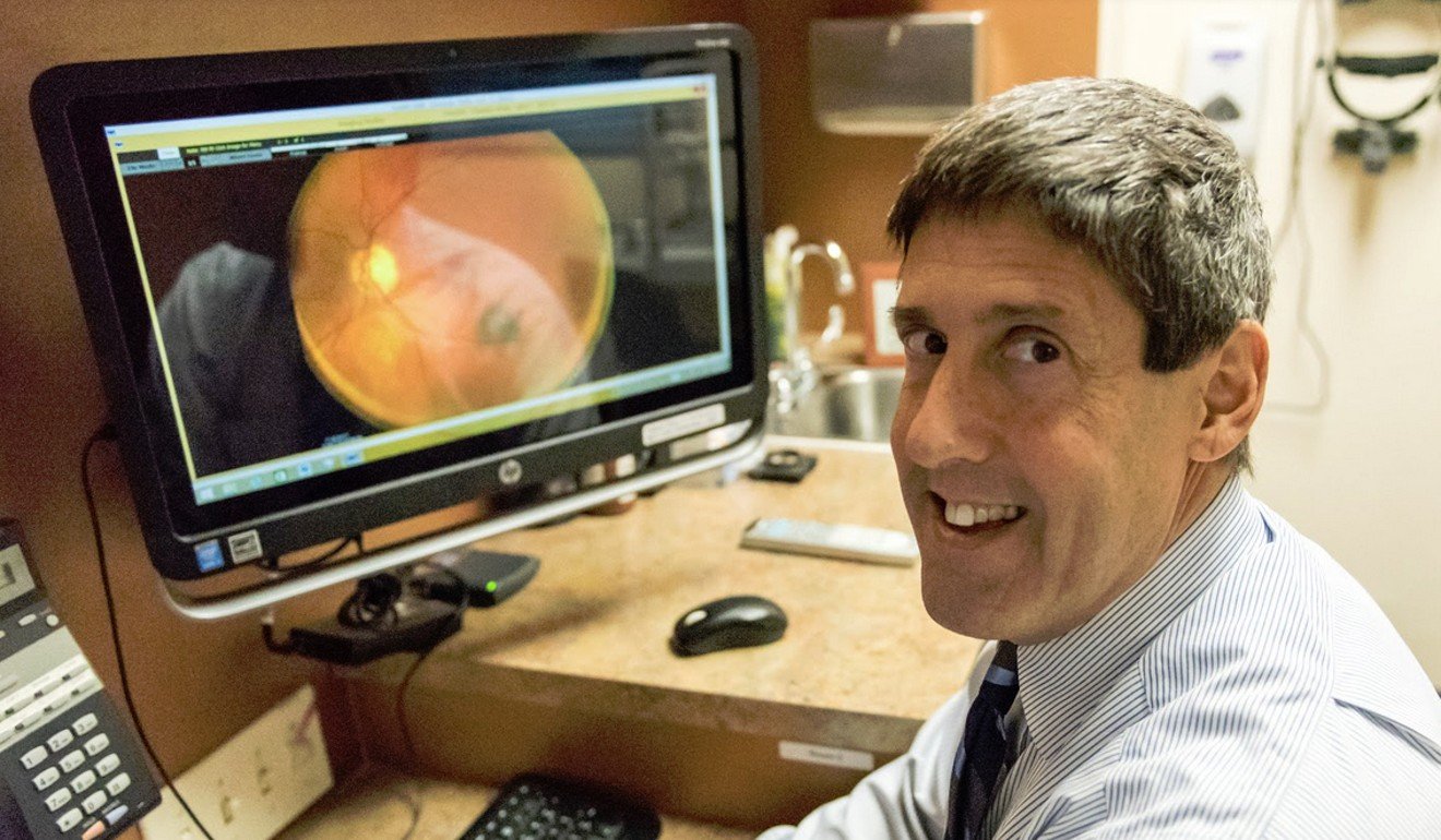 Dr Alan Mendelsohn is an ophthalmologist in Florida. Photo: Cathy Hillborn Feng