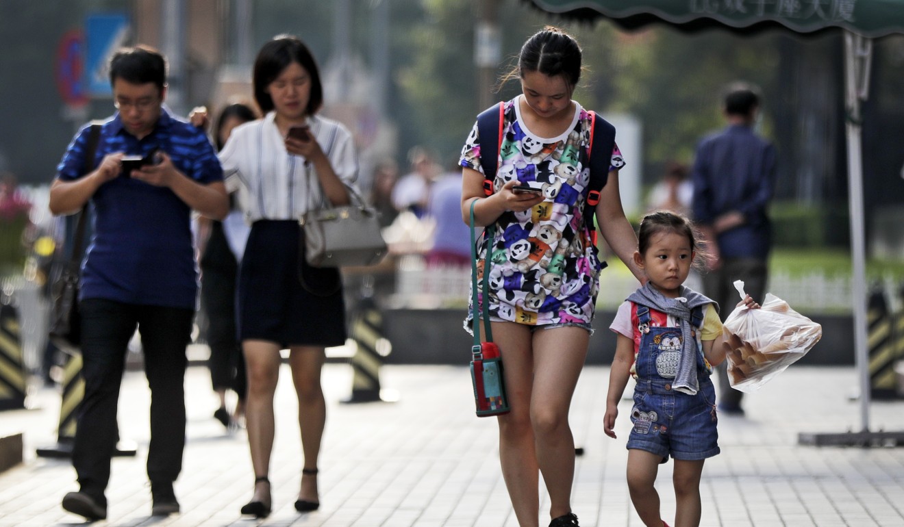 China is the world's largest mobile phone market. Photo: AP