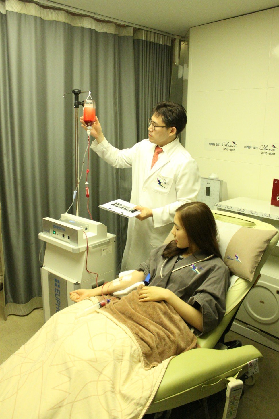 Blood irradiation therapy at Chaum.