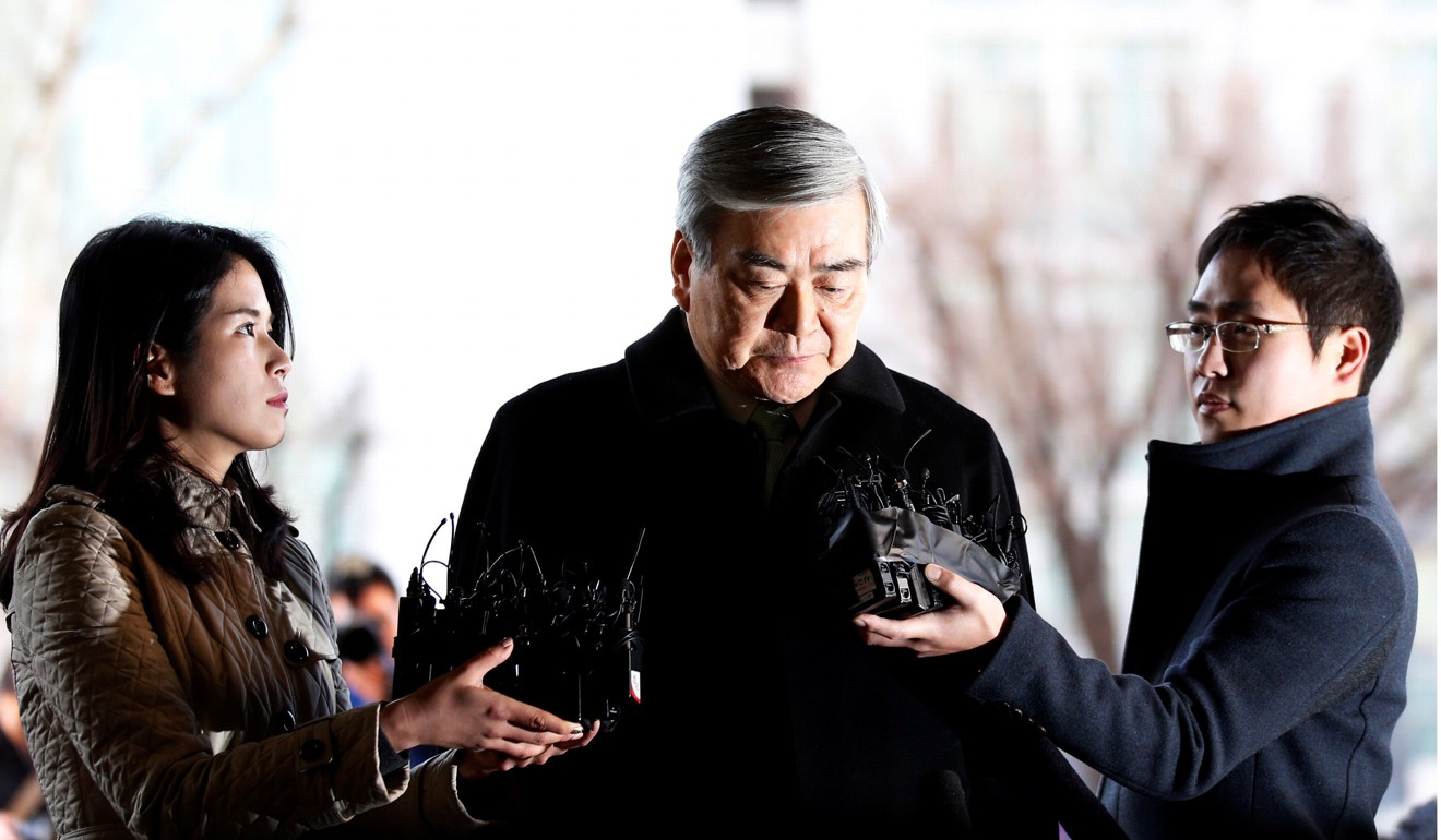 The father of the women, Korean Air Lines Chairman Cho Yang-ho, arriving to testify at the second court hearing of his daughter Cho Hyun-ah, at a Seoul court in January 2015. Photo: Reuters