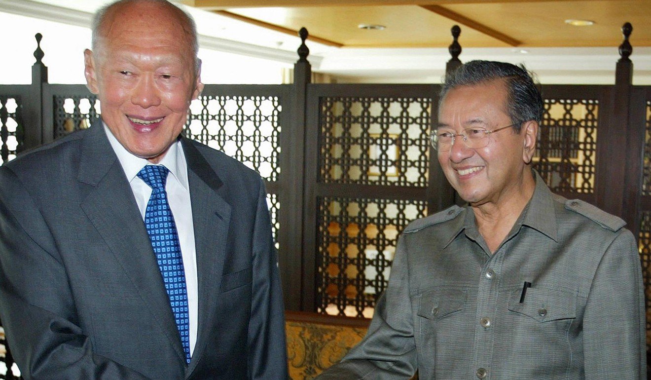 Lee Kuan Yew, left, and Mahathir Mohamad in 2005. Photo: AFP