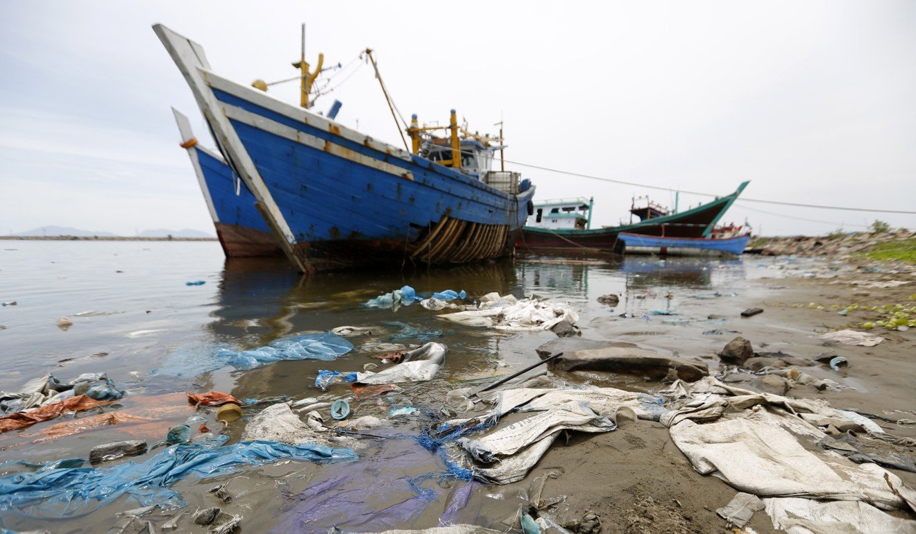 Garbage sits on a beach near the Lam Pulo traditional port in Banda Aceh, Indonesia. Photo: EPA