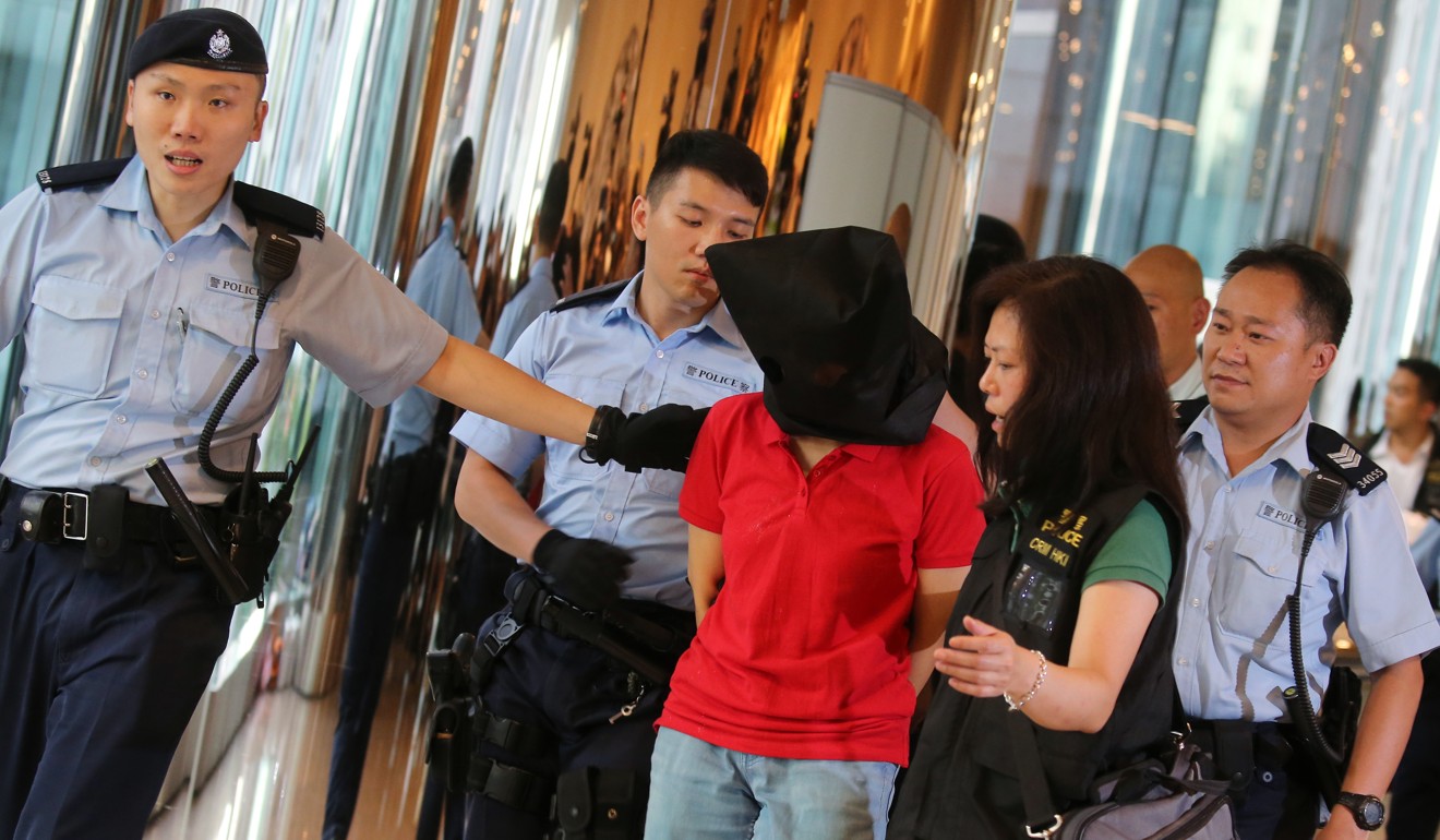 The shooting suspect, Ada Tsim Sum-kit, was intercepted at Cityplaza Four shopping centre in Tai Koo. Photo: Dickson Lee