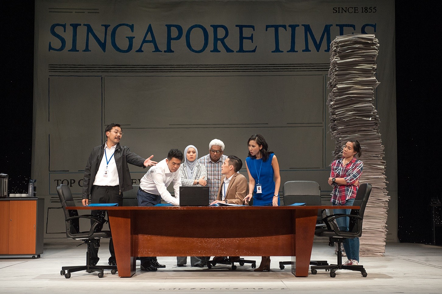 The centrepiece of the Singapore Theatre Festival forces audiences to confront this question: can anyone complain about a government’s lack of transparency when no one is willing to stick their necks out for it?