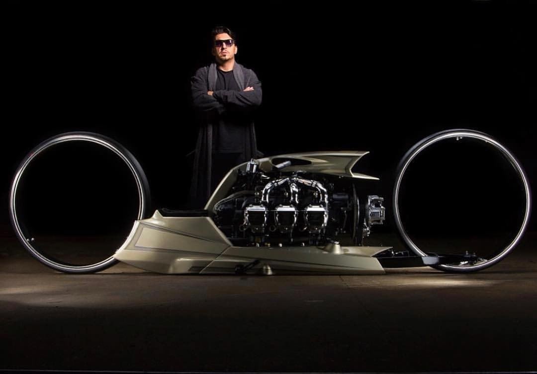 Motorbike Brazilian racing driver Tarso Marques poses with the futuristic concept TMC Dumont motorcycle he designed and built. The ambitious creation is equipped with a 300hp Rolls-Royce Continental V6 engine from a 1960s aircraft, and a pair of hubless 36-inch wheels. It won ‘Best of Show’ award at the 77th Daytona Bike Week in the United States. Photo: Instagram
