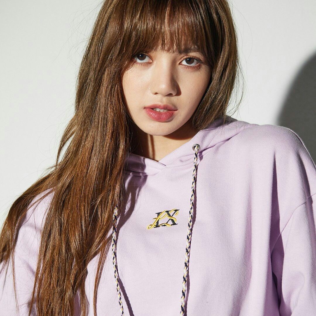 1080px x 1080px - Lisa from Blackpink â€“ Thailand-raised K-pop singer who is ...