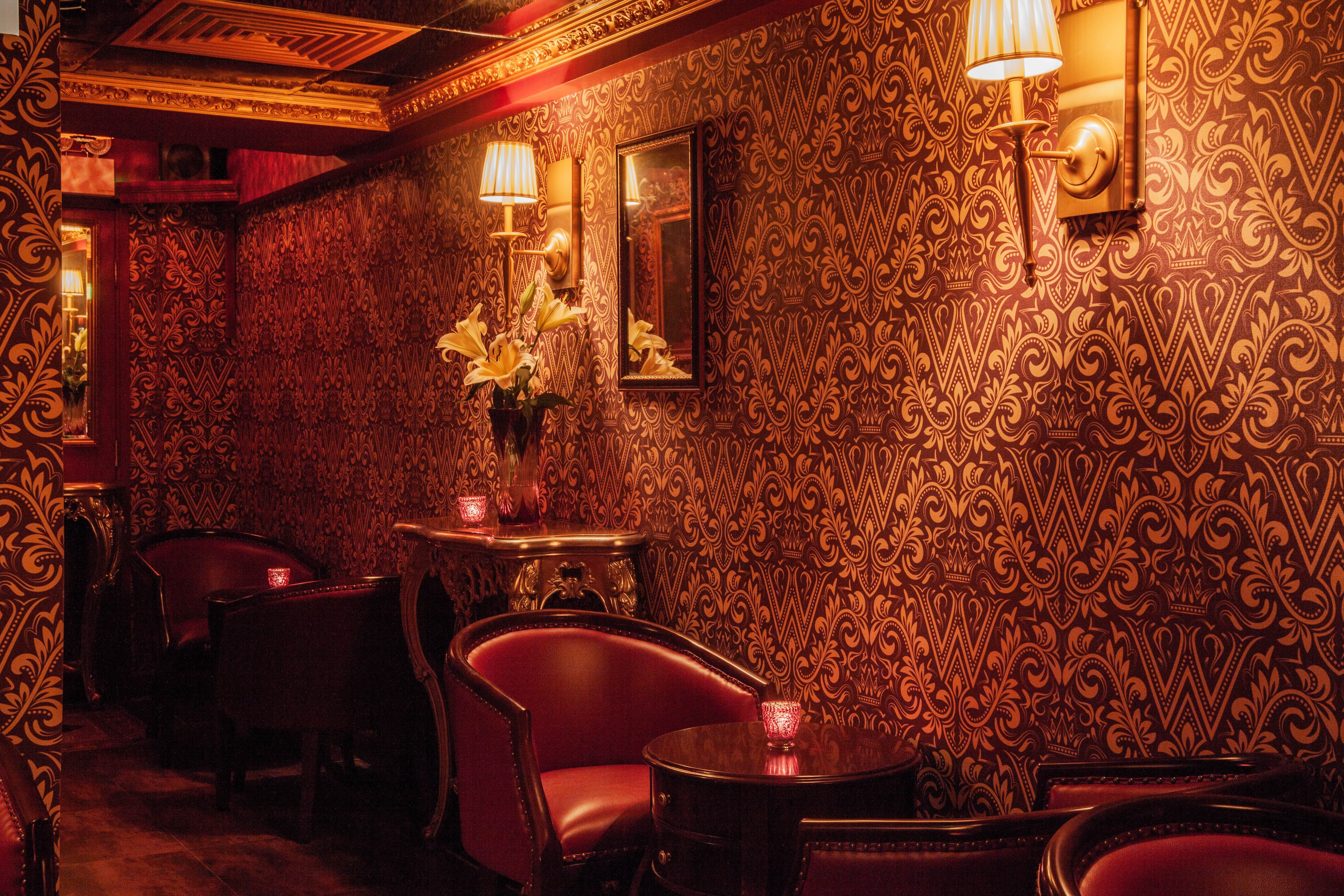 The Wise King has a dimly-lit interior with a vintage design.
