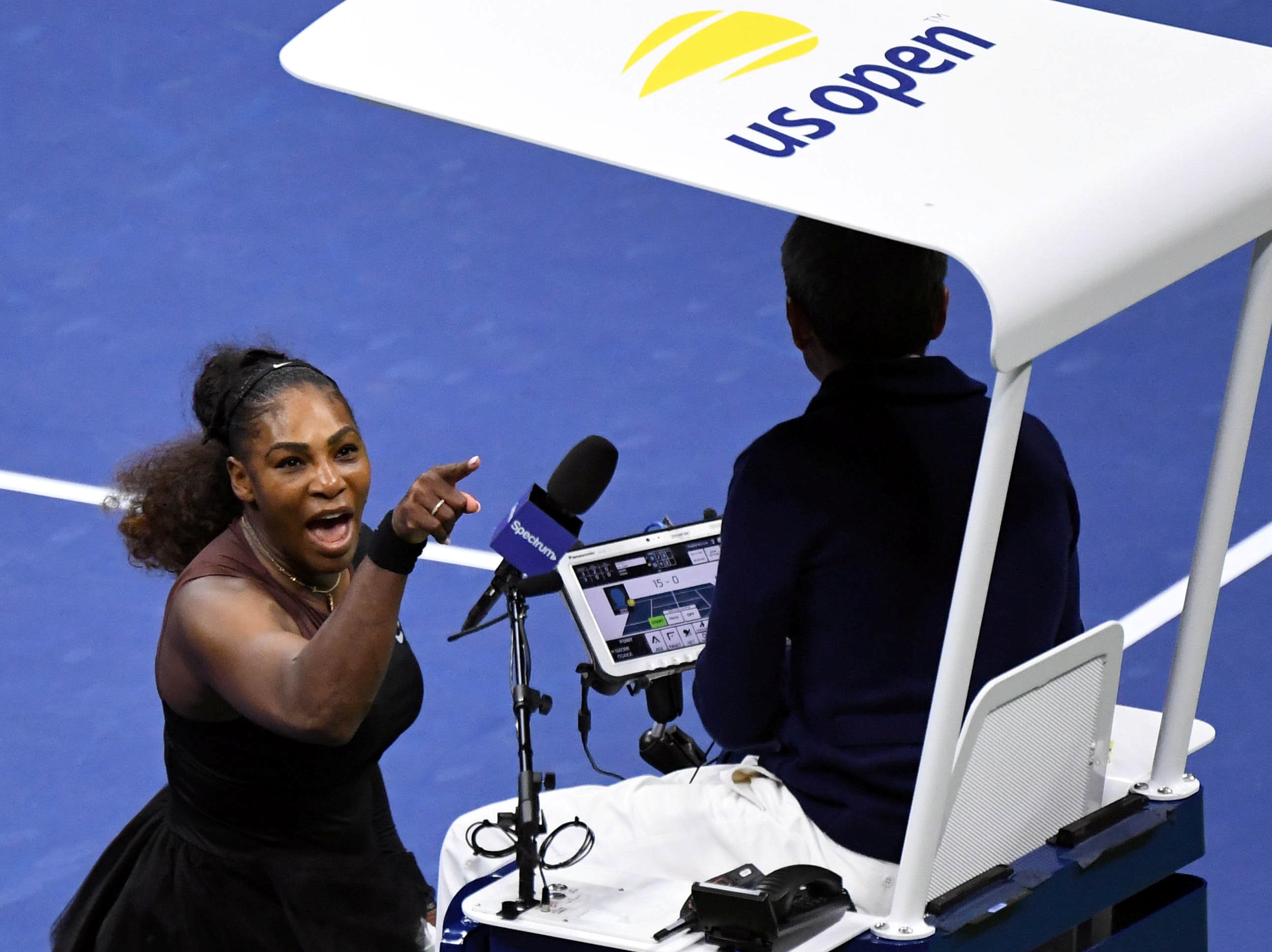 Serena Williams of the United States yells at chair umpire Carlos Ramos in the women's final against Naomi Osaka of Japan at the 2018 US Open. Photo: USA Today