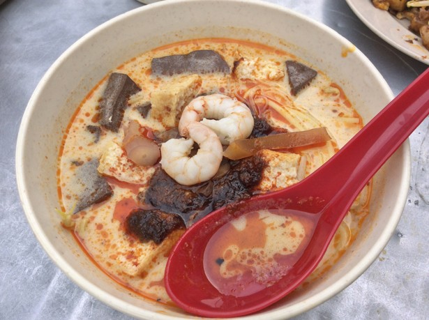 White curry mee from 77 Food Yard. Photo: Susan Jung