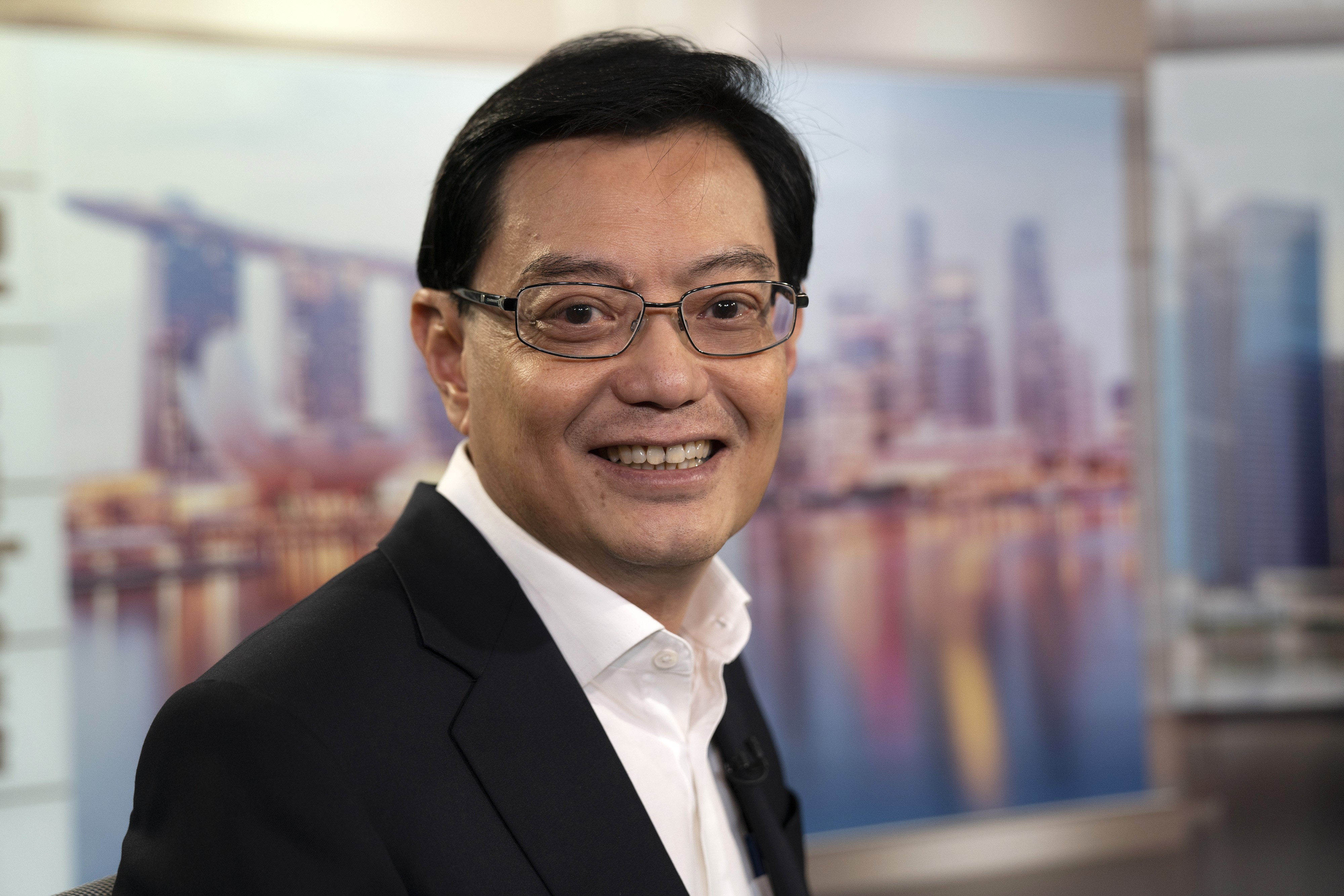 Is This Singapore S Next Pm Finance Minister Heng Swee Keat Is Poised To Succeed Lee Hsien Loong South China Morning Post