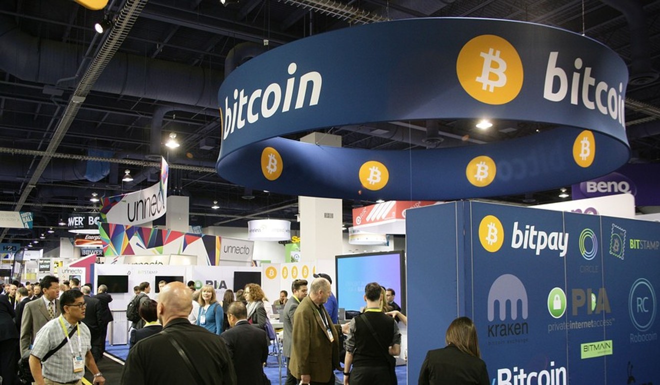 At least eight Nobel-winning economic laureates claim that bitcoin is an economic bubble.