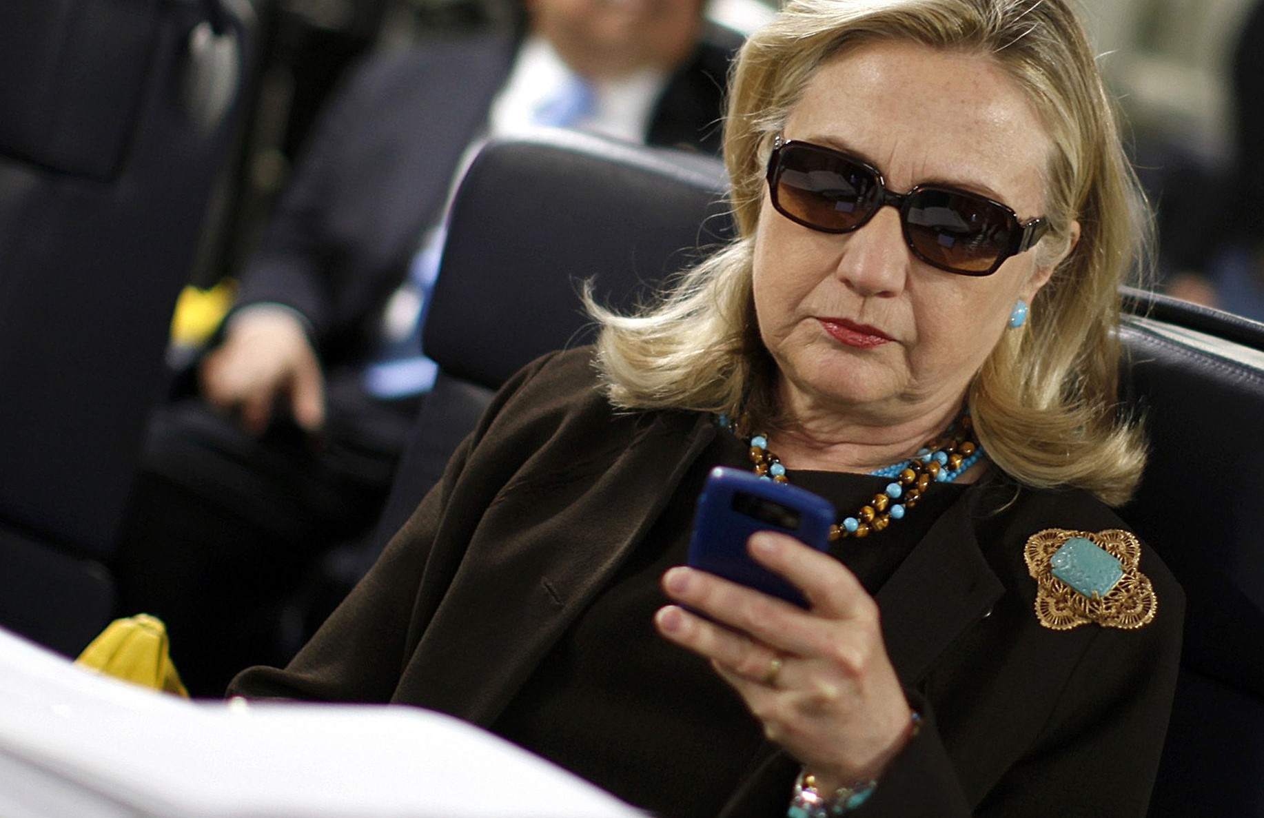 hillary blue sunglasses