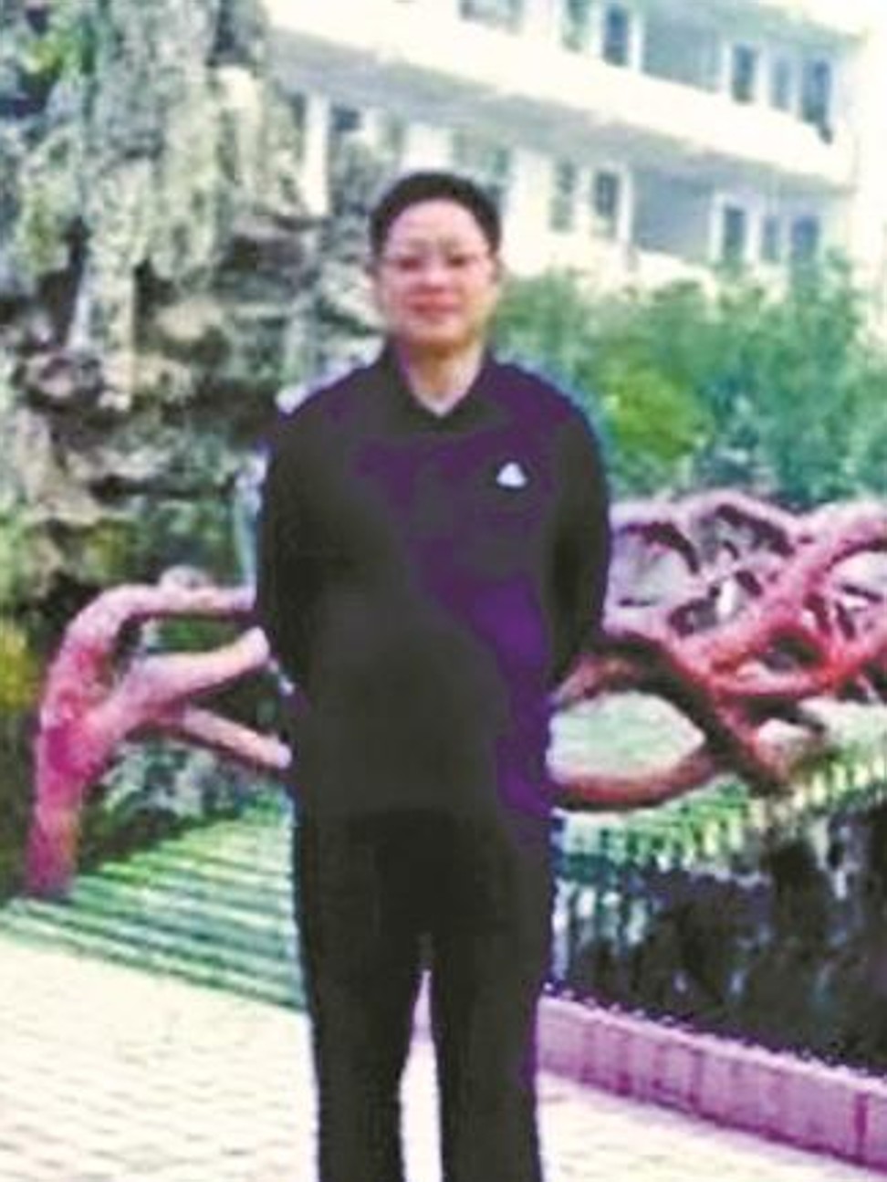 Officials at Yuanjiang No 3 Middle School in Yiyang, Hunan province, described Bao, the teacher who died of stab wounds inflicted by a pupil, as an ‘excellent’ professional. Photo: Weibo