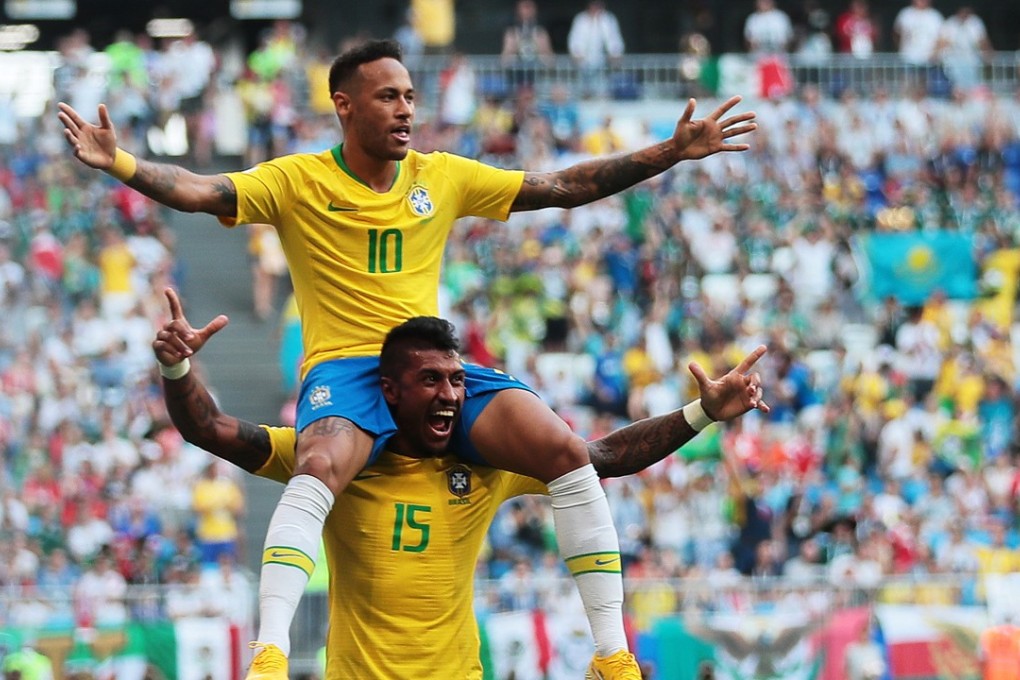 【予約閲覧用】広州恒大 PAULINHO 8 FIFA CWC 2015 2F55926500000578-0-image-a-