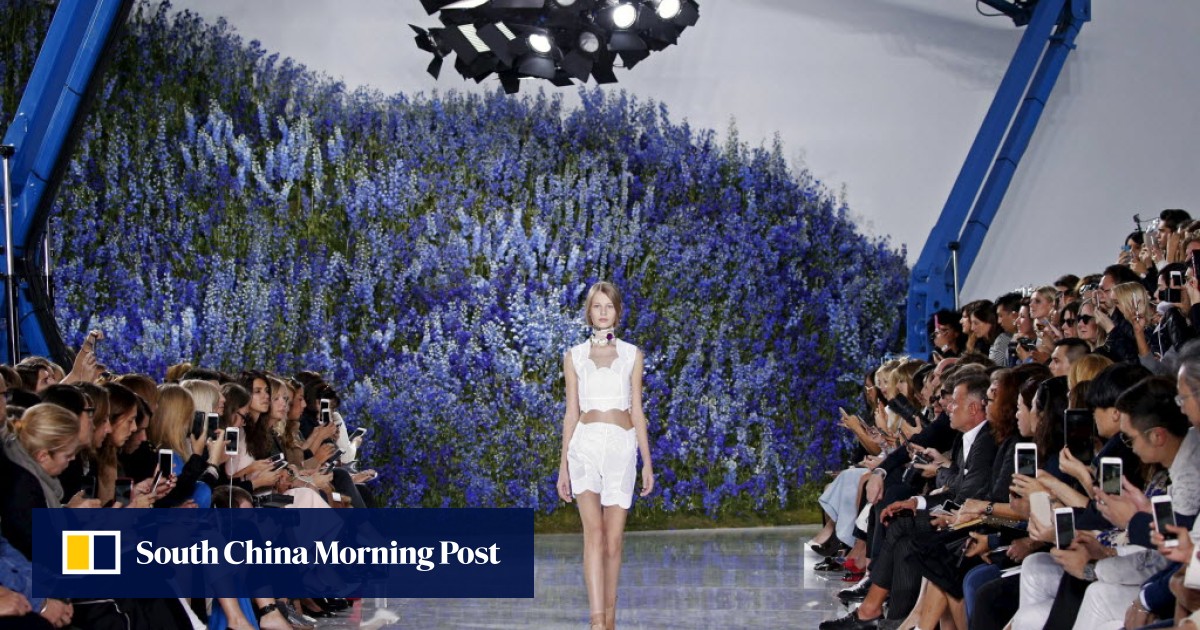 gnier Berigelse Ufrugtbar 14-year-old on Paris catwalk reignites teenage models debate | South China  Morning Post