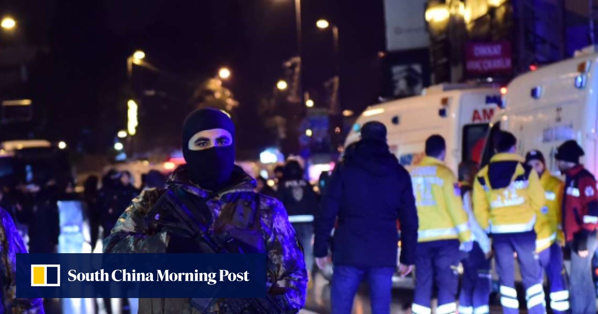 gunman dressed as santa escapes after killing 39 in istanbul nightclub terror attack south china morning post