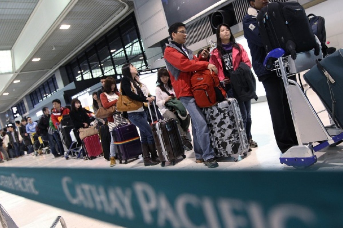 cathay check in baggage