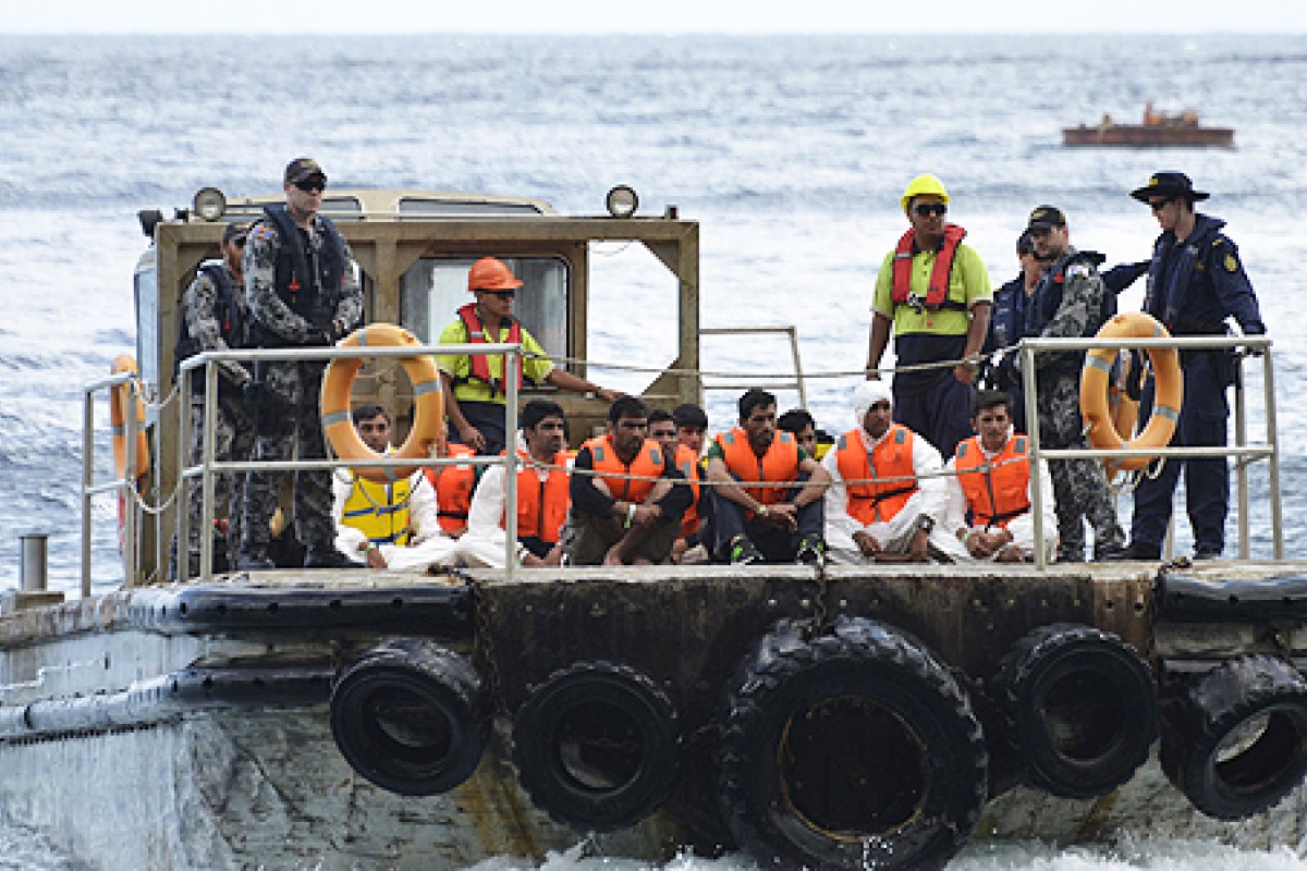 Indonesia, Australia In Asylum Stand-off After 60 Refugees Picked Up At ...