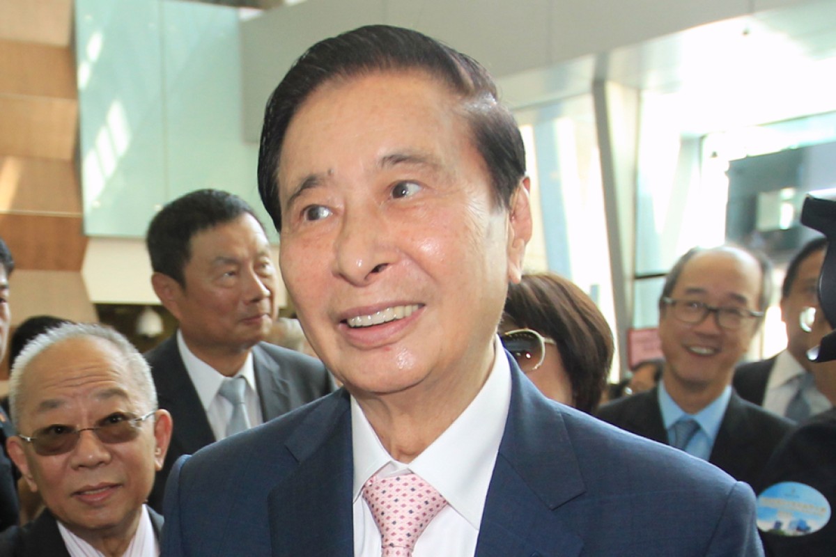 Tycoon Lee Shau-kee gives away more land - this time for a planned