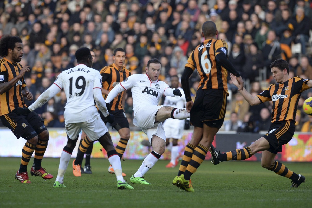 Naked Beach Sports - United come from behind to beat Hull | South China Morning Post