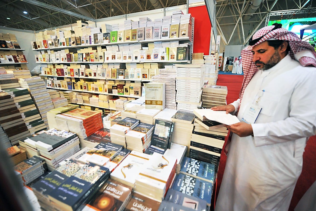 Saudi Arabia bans more than 10,000 copies of 420 books at annual fair