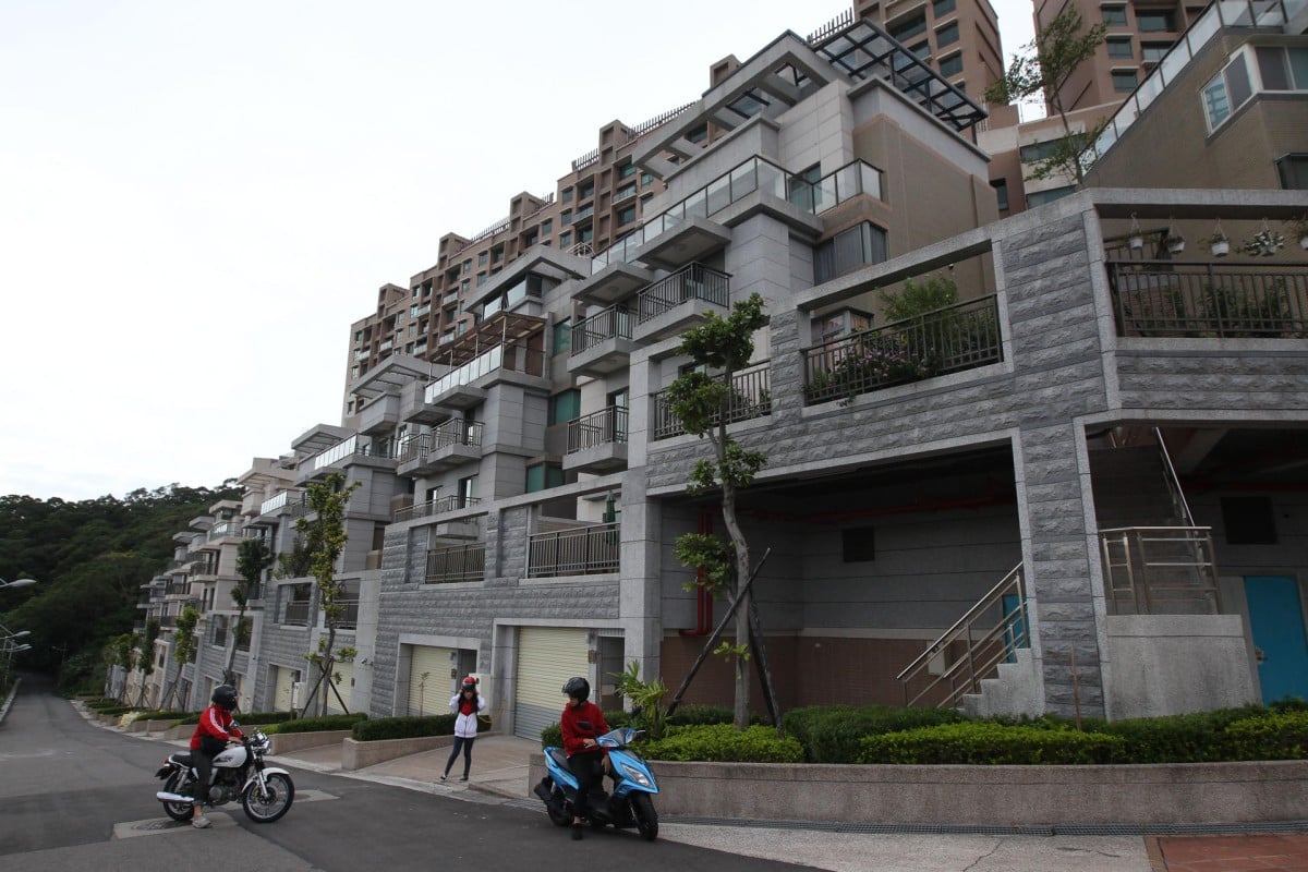 Mainlanders dodge restrictions on Taiwanese property purchases South