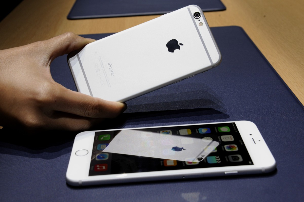 Iphone 6 To Hit Hong Kong Shelves September 19 Unlocked Prices Up To Hk 8 088 South China Morning Post That's not only cheaper than the iphone 12 by $200/£200, but also less than the dinky new iphone 12 mini. iphone 6 to hit hong kong shelves