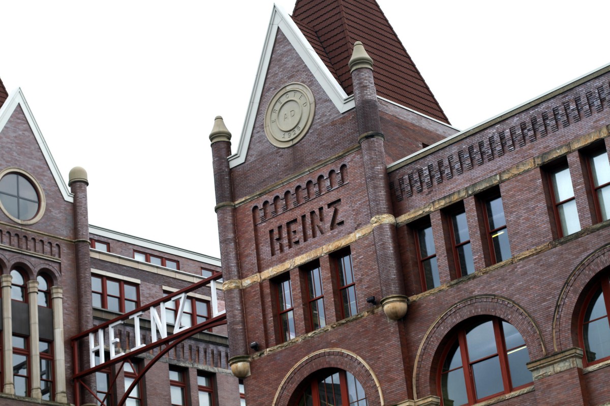 Small is beautiful for investment banks in KraftHeinz deal South