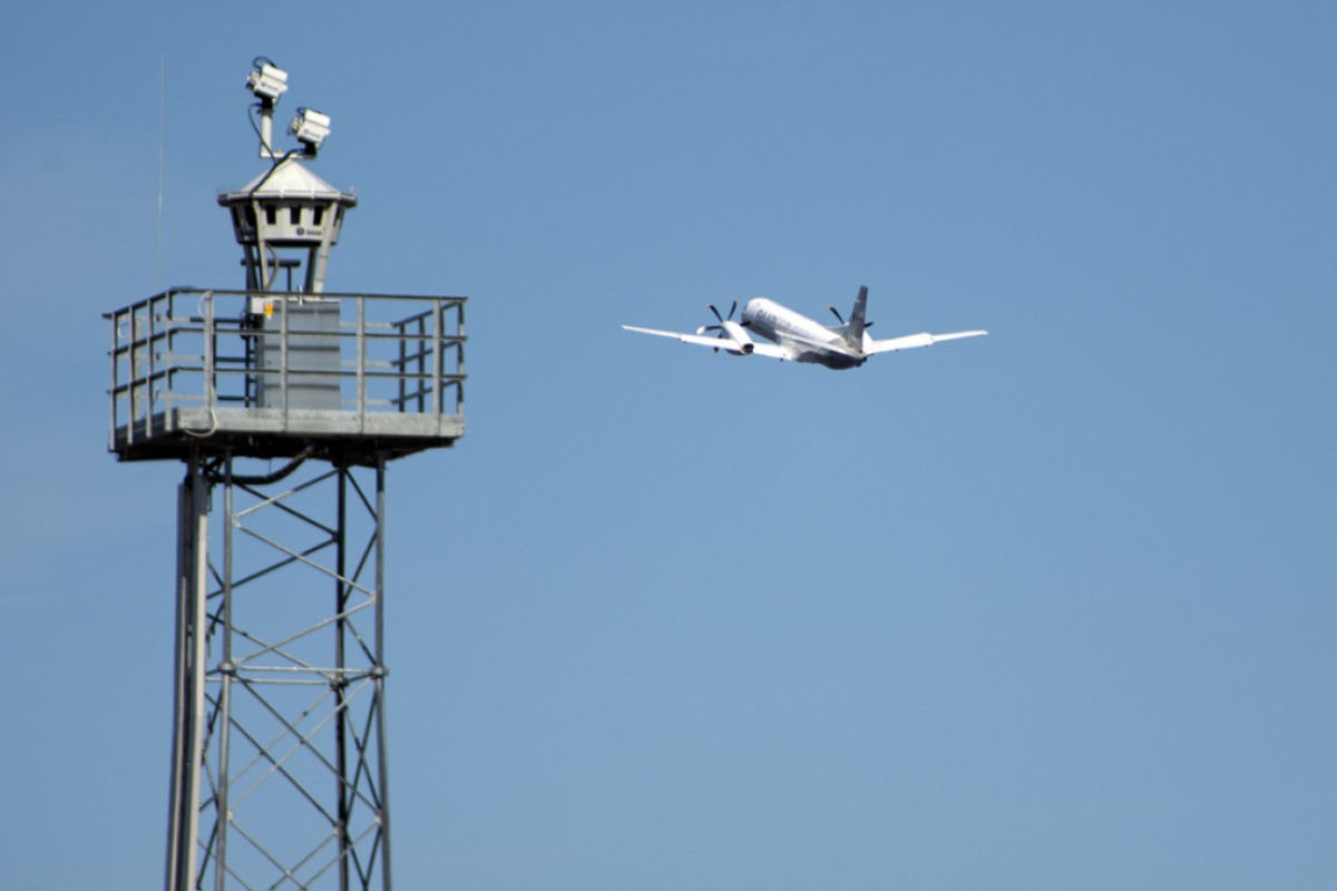 Remote Control Tower Better than humans: the airport where cameras replaced the air traffic ...