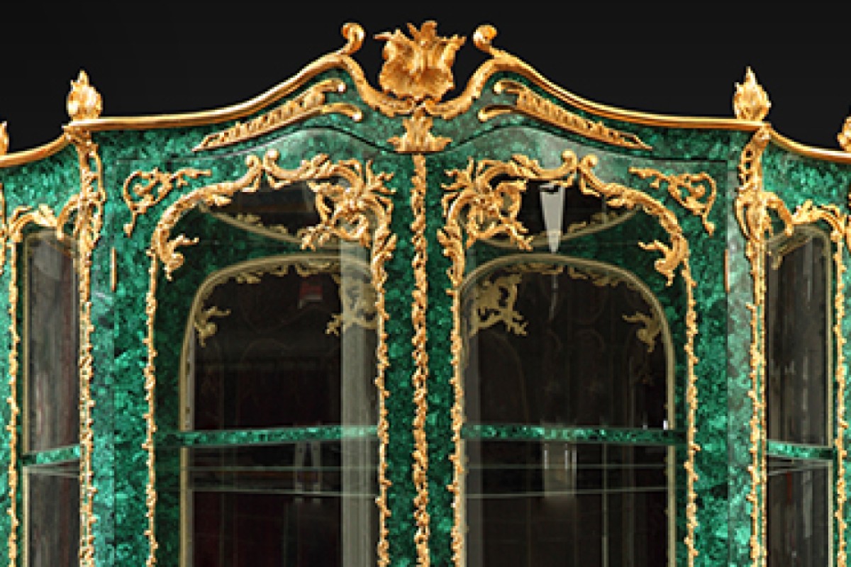 JOSEPH-EMMANUEL ZWIENER (1849-1900) Universal Exhibition 1878 in Paris A malachite Display Cabinet Ornamentation of sculpted, chiseled and gilt bronze. H 260; W 140 cm.  (H 102,5; W 55 in.) Provenance: Comte de Montaigne de Poncins