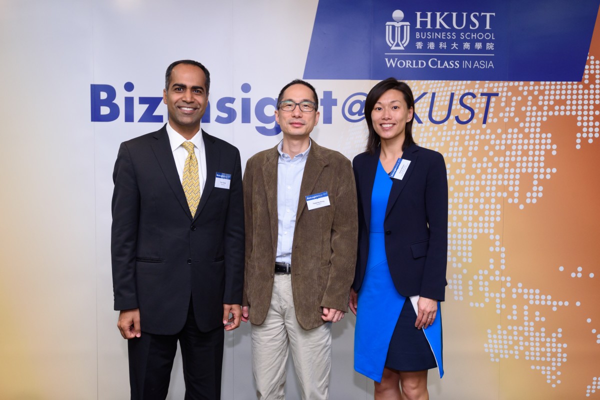 HKUST Business School shares insights on creativity and effective collaboration in the workplace in the BizInsight@HKUST Presentation Series. The talk was moderated by Prof Emily Nason (right), Associate Dean (Undergraduate Student Affairs) of HKUST Business School.