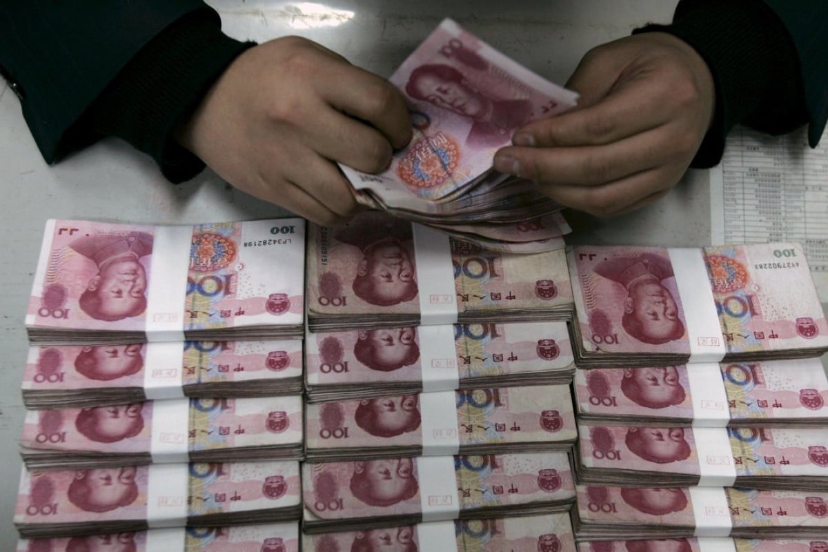 China forex reserves hit 33month low on ‘record outflow’ South China