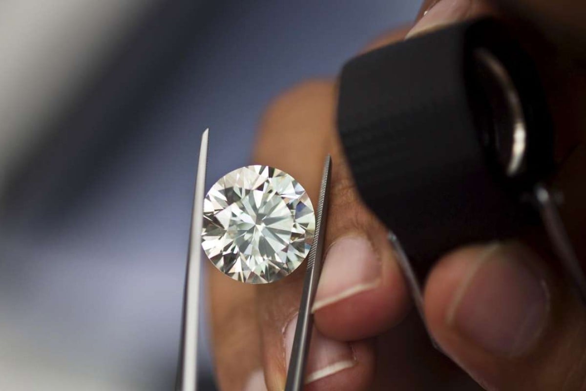 Launch of Singapore diamond exchange a wakeup call for Hong Kong