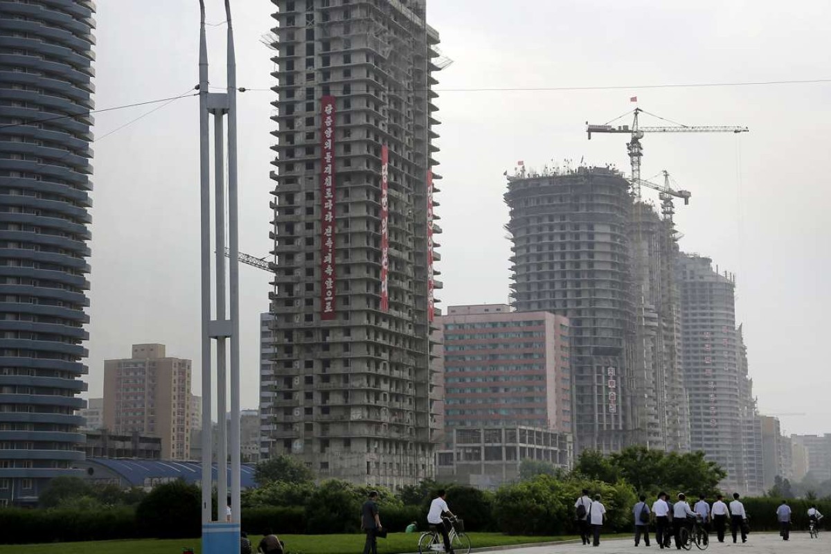 to Pyonghattan Kim Jongun puts North Korean progress on show