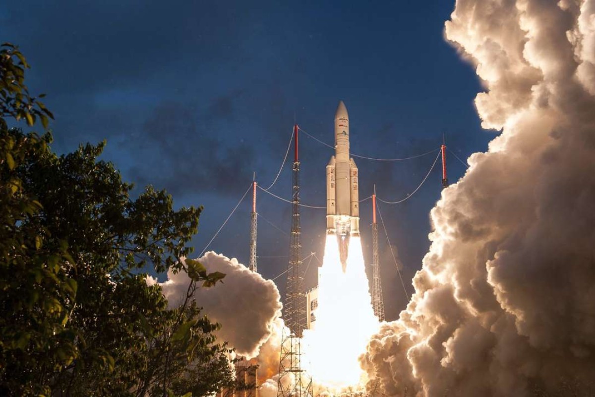 Tarpaulin Blunder Delays Japan S First Military Satellite By Two Years Sources Say South China Morning Post