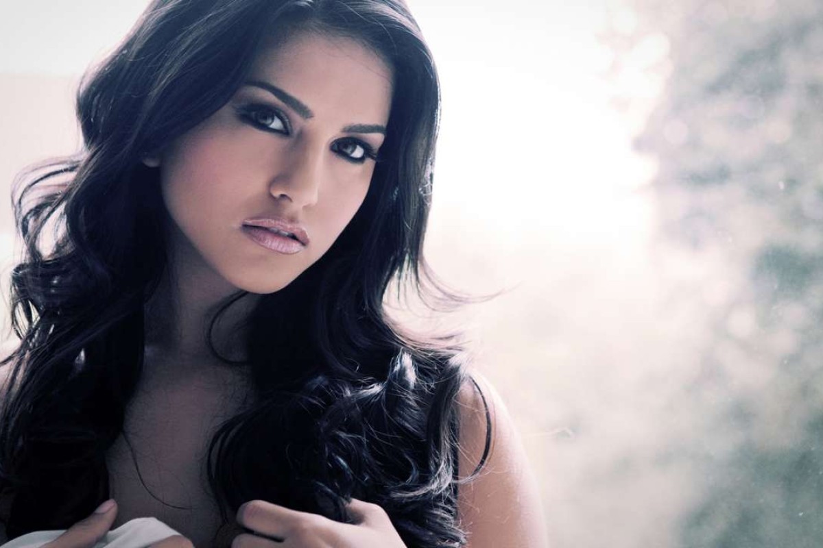 Sunny Leone Teenager Porn - As former porn star Sunny Leone goes Bollywood, is she helping ...
