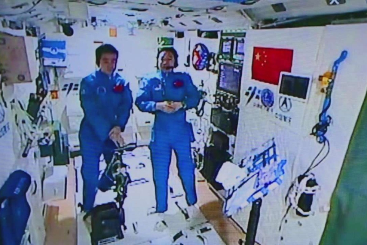 Chinese Astronauts Start Return Journey After Nation’s Longest Space ...