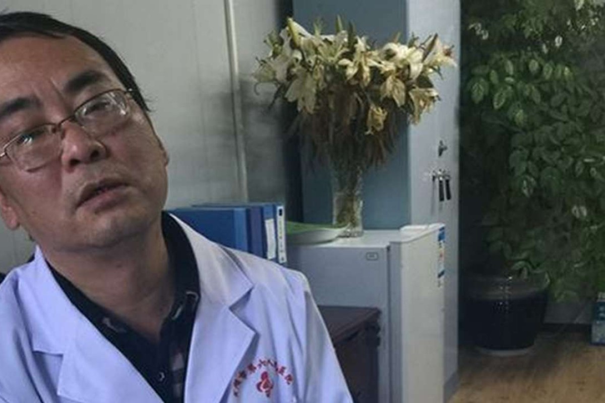 Chinese psychiatrist suspended after ‘escaping’ with 64 patients to