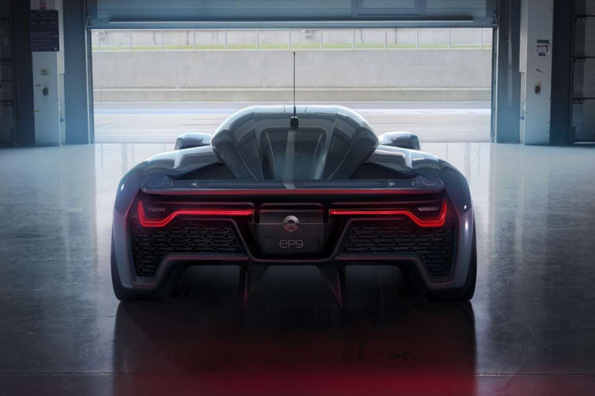 This Electric Luxury Car Lets You Snooze While It Zooms