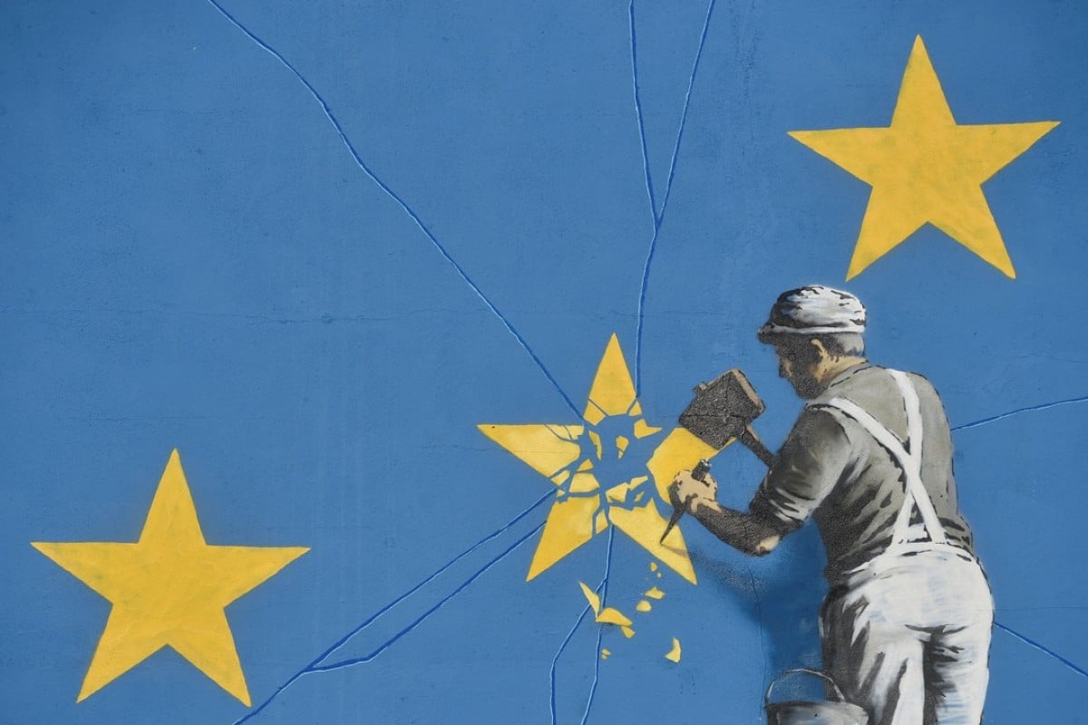 Banksy Brexit Mural Of Worker Chipping Away At Eu Flag Appears In