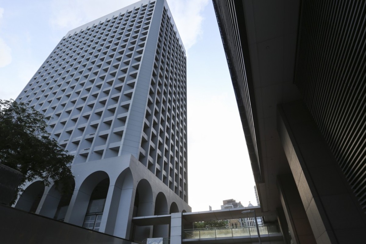 Top Architect Norman Foster Transforms Hong Kongs Colonial - 