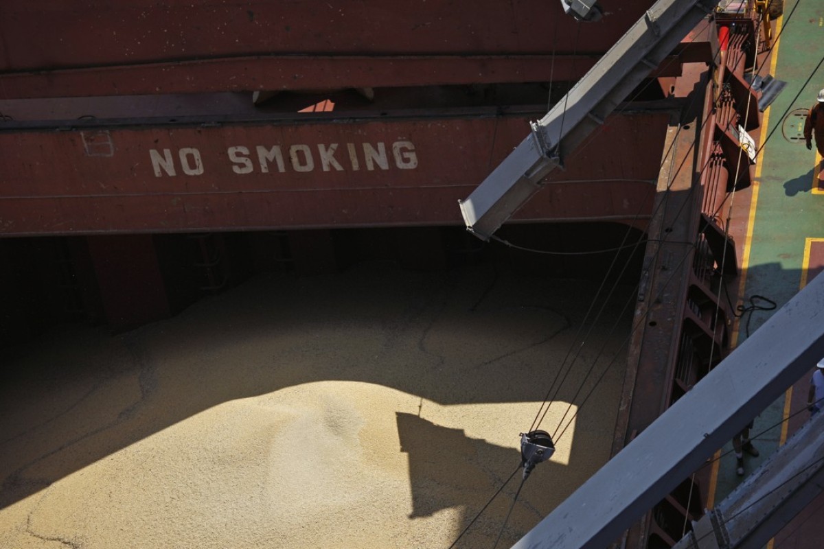 Chinese importers sign deal to buy 12.53 mln tonnes of US soybeans