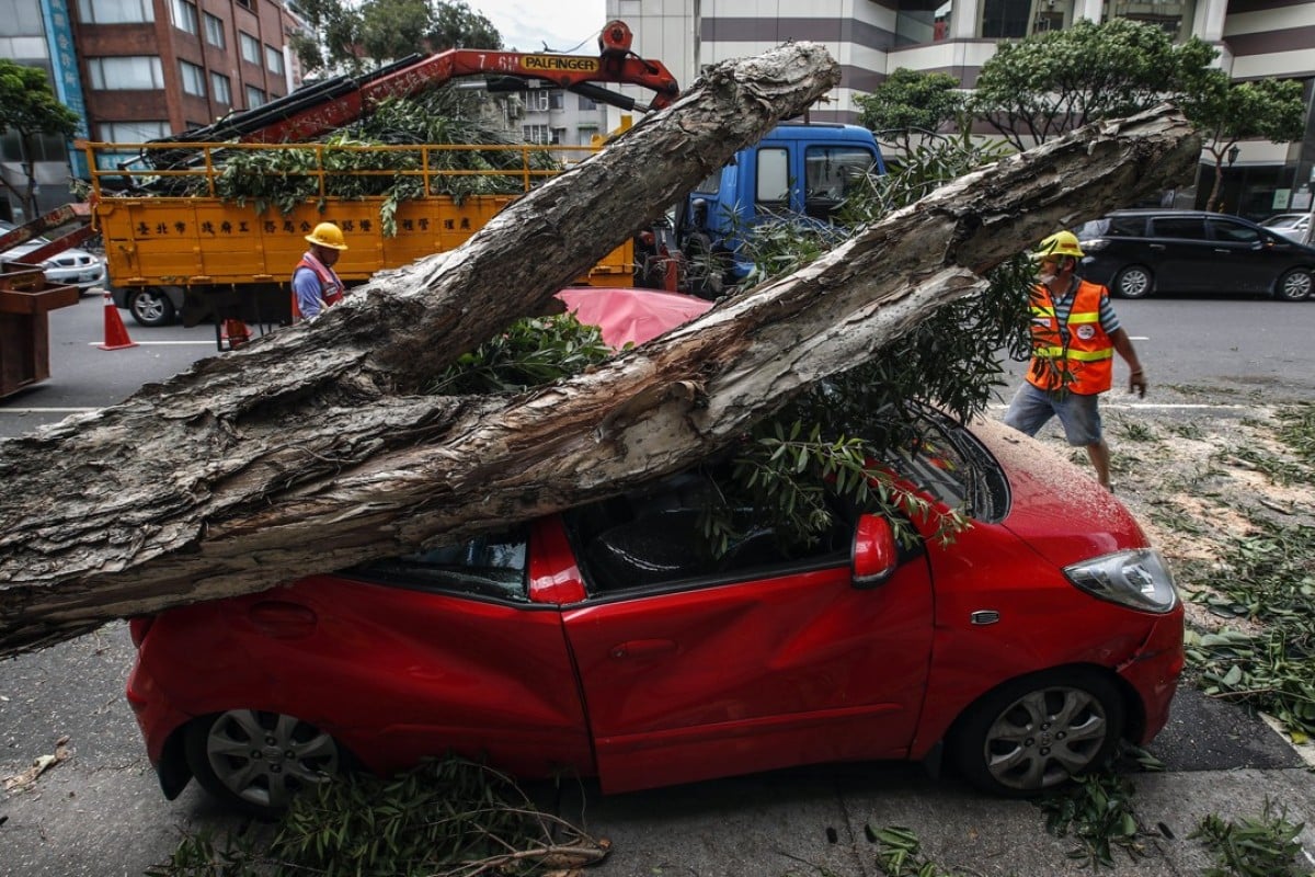 Taiwan braces for second storm after Typhoon Nesat injures 103 South