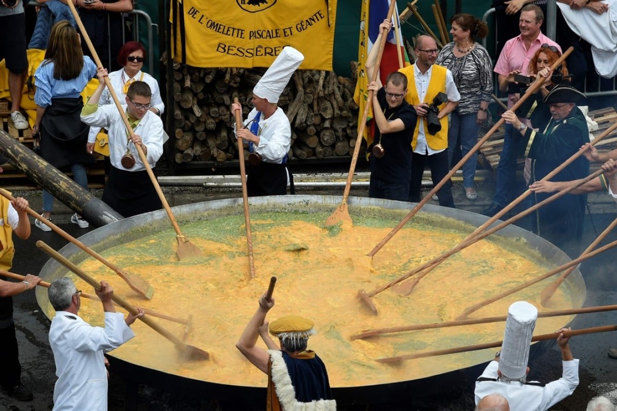 Belgian town cooks giant omelette in midst of egg scandal sweeping ...