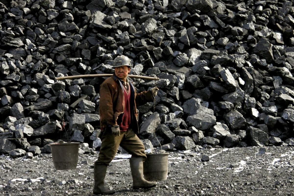 The listed flagship companies of state-owned coal giant Shenhua Group and power major China Guodian Group have proposed to merge their coal-fired power assets, worth over US$9.05 billion. The merged entity will be known as China Energy Group. Photo: Reuters